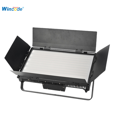 İyi bir fiyat. CRI95 300W LED Stüdyo Işığı 3200K-5600K Düzenlenebilir Sessiz Soğutma RDM DMX Kontrolü çevrimiçi